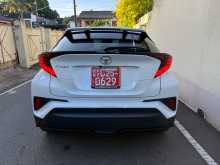https://riyasewana.com/uploads/toyota-chr-ngx10-2023-414584412313.jpg