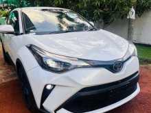Toyota CHR NGX10 NERO 2023 SUV