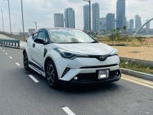 Toyota CHR NGX 10 2018 SUV