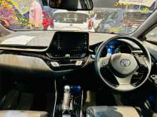 https://riyasewana.com/uploads/toyota-chr-ngx10-2113025483.jpg