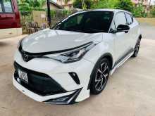 https://riyasewana.com/uploads/toyota-chr-ngx10-211619484253.jpg