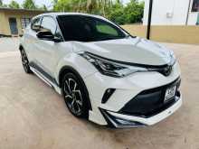 Toyota CHR NGX10 2020 SUV