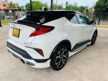 https://riyasewana.com/uploads/toyota-chr-ngx10-211620116335.jpg