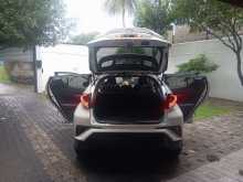 https://riyasewana.com/uploads/toyota-chr-ngx10-221145064753.jpg
