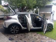 https://riyasewana.com/uploads/toyota-chr-ngx10-221145064832.jpg