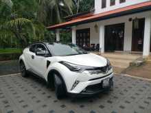 https://riyasewana.com/uploads/toyota-chr-ngx10-22131304023.jpg
