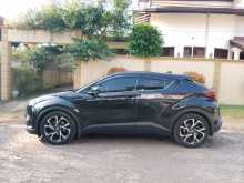 https://riyasewana.com/uploads/toyota-chr-ngx10-25850514903.jpg