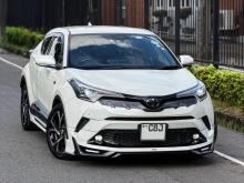 Toyota CHR NGX10 2020 SUV