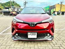 Toyota CHR NGX10 2018 SUV