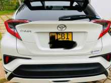 https://riyasewana.com/uploads/toyota-chr-ngx10-2723132922012.jpg