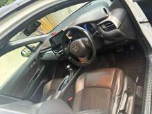 https://riyasewana.com/uploads/toyota-chr-ngx10-301856056233.jpg