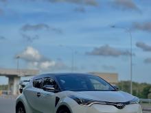 Toyota CHR NGX10 2018 SUV