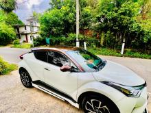 https://riyasewana.com/uploads/toyota-chr-ngx10-316101817075.jpg