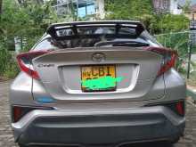 https://riyasewana.com/uploads/toyota-chr-ngx10-3192654212.jpg