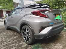 https://riyasewana.com/uploads/toyota-chr-ngx10-3192654344.jpg