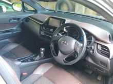 https://riyasewana.com/uploads/toyota-chr-ngx10-3192654636.jpg