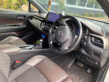 Toyota CHR Ngx10 2018 SUV