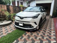 Toyota CHR NGX10 2018 SUV