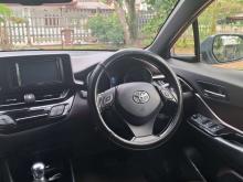 https://riyasewana.com/uploads/toyota-chr-ngx10-51834476695.jpg