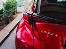 https://riyasewana.com/uploads/toyota-chr-ngx10-6105549343.jpg