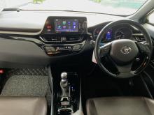 https://riyasewana.com/uploads/toyota-chr-ngx10-621563717986.jpg