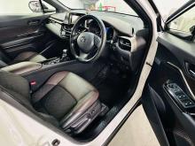 https://riyasewana.com/uploads/toyota-chr-ngx10-81501176655.jpg