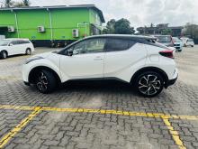 https://riyasewana.com/uploads/toyota-chr-ngx10gt-2817391817986.jpg