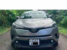 Toyota CHR NGX50 2018 SUV