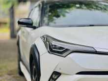 https://riyasewana.com/uploads/toyota-chr-ngx50-1410244322063.jpg