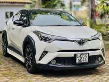 Toyota CHR NGX50 2017 SUV
