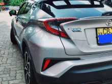 https://riyasewana.com/uploads/toyota-chr-ngx50-2017-1411044012762.jpg