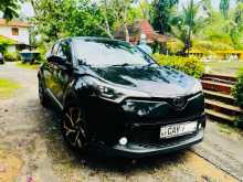 Toyota CHR NGX50 GT Turbo 2017 SUV