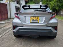 https://riyasewana.com/uploads/toyota-chr-ngx50-2017-2722111412804.jpg