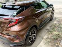 https://riyasewana.com/uploads/toyota-chr-ngx50-2017-2814070212994.jpg