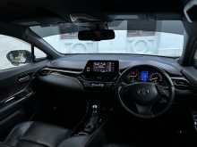 https://riyasewana.com/uploads/toyota-chr-ngx50-2017-422595812233.jpg