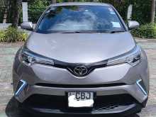 Toyota CHR NGX50 2018 SUV