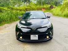 Toyota CHR NGX50 TURBO 2018 SUV