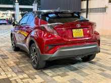 https://riyasewana.com/uploads/toyota-chr-ngx50-2020-48120212923.jpg
