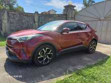 Toyota CHR NGX50 2017 SUV