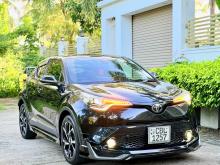 Toyota CHR NGX50 2017 SUV