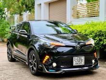 Toyota CHR NGX50 2017 SUV