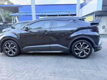 https://riyasewana.com/uploads/toyota-chr-ngx50-2419555824883.jpg