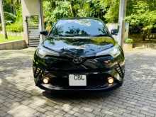 Toyota CHR NGX50 TURBO 2018 SUV