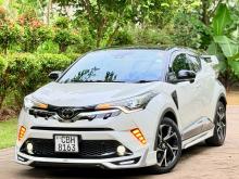 Toyota CHR NGX50 2017 SUV