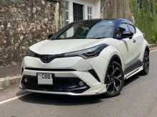 Toyota CHR NGX50 2018 SUV