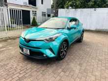Toyota CHR NGX50 2016 SUV