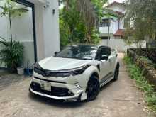 https://riyasewana.com/uploads/toyota-chr-ngx50-modified-2018-422260812641.jpg