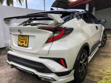 https://riyasewana.com/uploads/toyota-chr-original-2018-712065312514.jpg