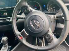 https://riyasewana.com/uploads/toyota-chr-st-201458364733.jpg