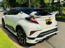 https://riyasewana.com/uploads/toyota-chr-turbo-226524122822.jpg